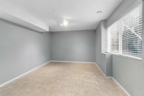 4268 Hoskins Road, North Vancouver, BC 