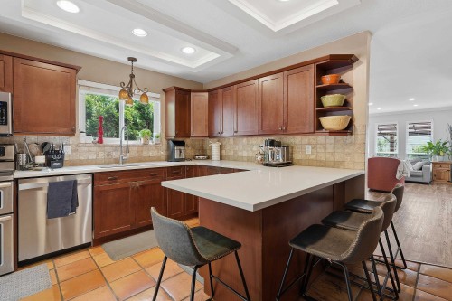 1282 Bluff Drive, Coquitlam, BC 