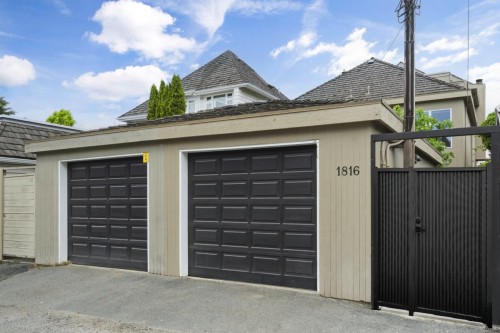 1816 Whyte Avenue, Vancouver, BC 