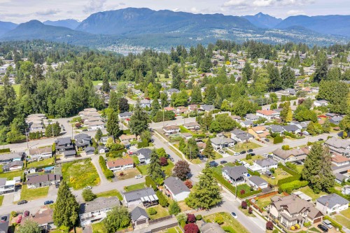 740 Townley Street, Coquitlam, BC 