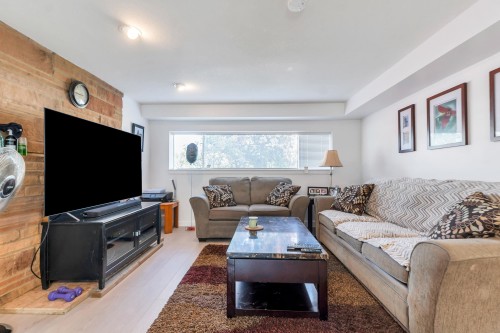 740 Townley Street, Coquitlam, BC 