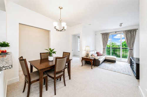 326-6033 Katsura Street  Richmond, BC V6Y 0B3