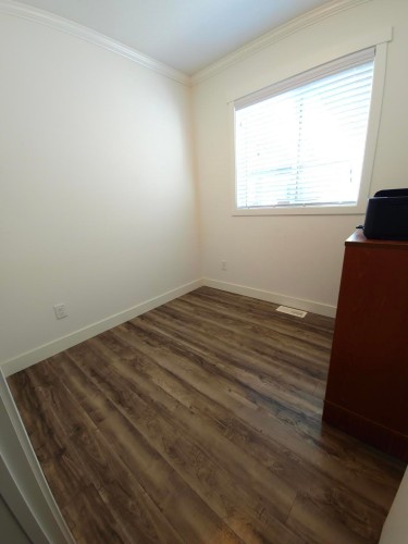 13-4496 Sunshine Coast Highway, Sechelt, BC 