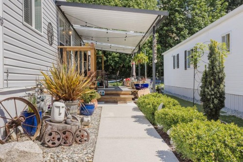 13-4496 Sunshine Coast Highway, Sechelt, BC 