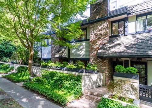 5416 Yew Street, Vancouver, BC 