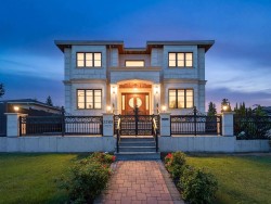 3789 Clinton Street  Burnaby, BC V5J 2J9