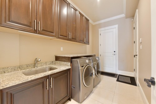 3768 Barmond Avenue, Richmond, BC 