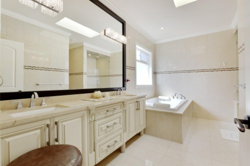 3768 Barmond Avenue, Richmond, BC 