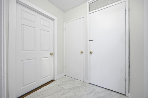 Lower-1106 Duthie Avenue, Burnaby, BC 