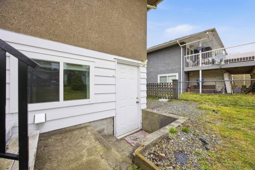 Lower-1106 Duthie Avenue, Burnaby, BC 