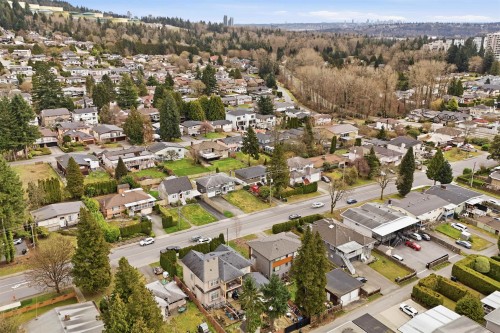 Lower-1106 Duthie Avenue, Burnaby, BC 