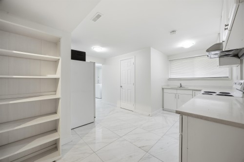 Lower-1106 Duthie Avenue, Burnaby, BC 