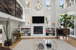 428 Helmcken Street  Vancouver, BC V6B 0B1