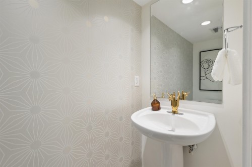 428 Helmcken Street, Vancouver, BC 