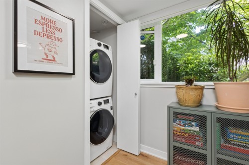 428 Helmcken Street, Vancouver, BC 