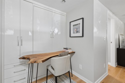 428 Helmcken Street, Vancouver, BC 
