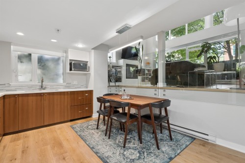 428 Helmcken Street, Vancouver, BC 
