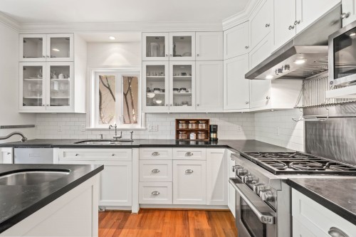 125 39Th Avenue W, Vancouver, BC 