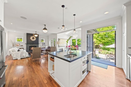 125 39Th Avenue W, Vancouver, BC 