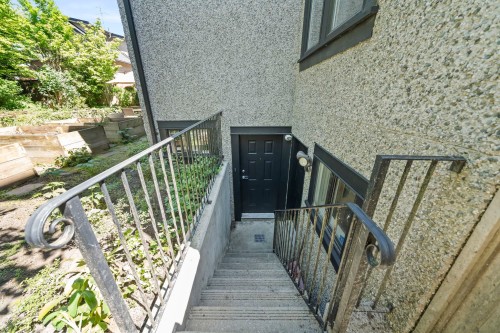 125 39Th Avenue W, Vancouver, BC 