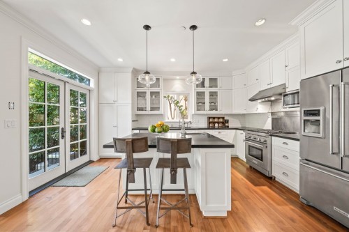 125 39Th Avenue W, Vancouver, BC 
