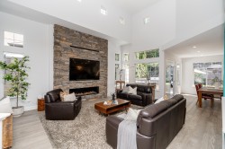 1987 Parkway Boulevard  Coquitlam, BC V3E 3J8