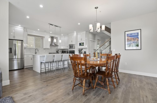 1909 Pitt River Road, Port Coquitlam, BC 