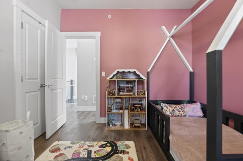 1909 Pitt River Road, Port Coquitlam, BC 