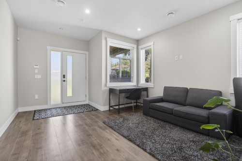 1909 Pitt River Road, Port Coquitlam, BC 