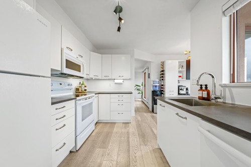 1705-612 Fifth Avenue, New Westminster, BC 