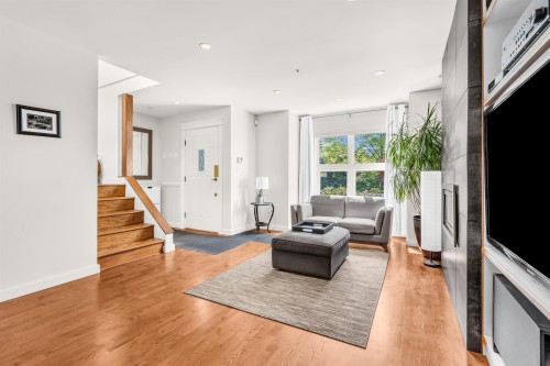 517 Atlantic Street, Vancouver, BC 