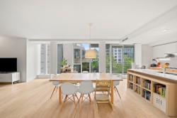 201-1409 Pender Street W Vancouver, BC V6G 2S3