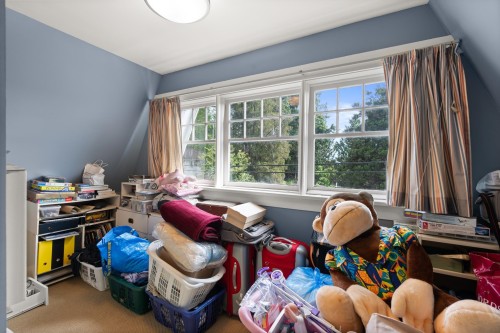 5662 Laburnum Street, Vancouver, BC 