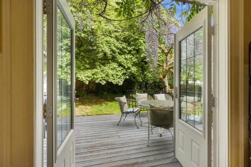 5662 Laburnum Street, Vancouver, BC 