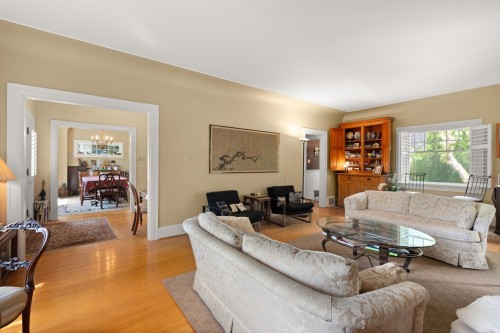 5662 Laburnum Street, Vancouver, BC 