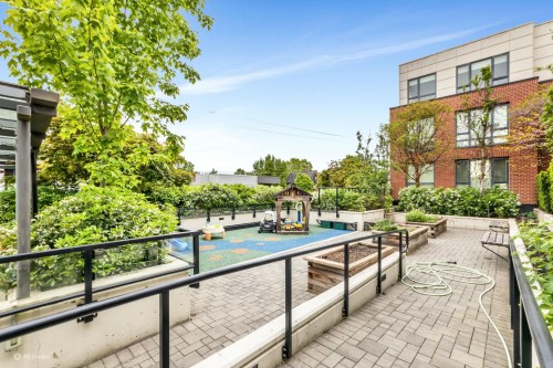 506-2477 Carolina Street, Vancouver, BC 