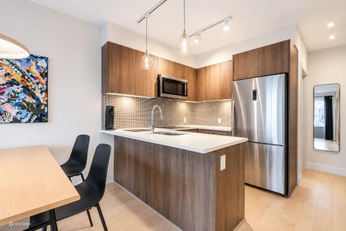 506-2477 Carolina Street, Vancouver, BC 