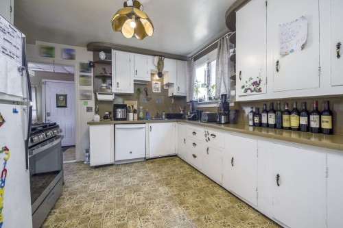 3826 Glendale Street, Vancouver, BC 