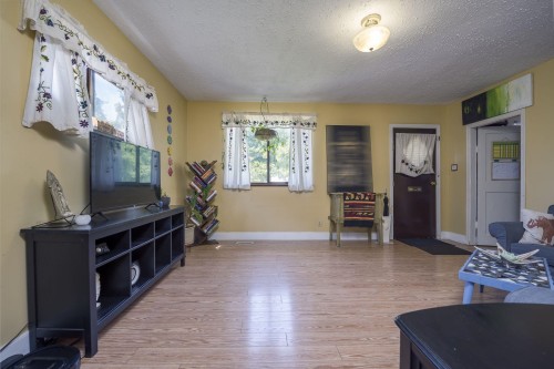 3826 Glendale Street, Vancouver, BC 