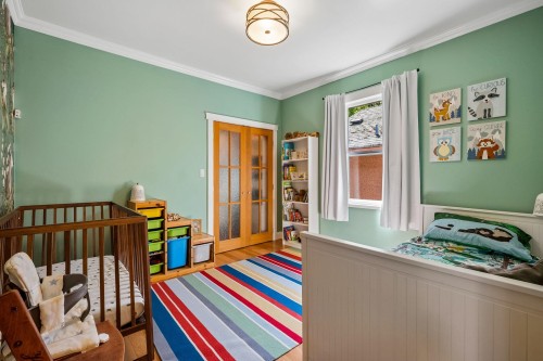 2323 Graveley Street, Vancouver, BC 