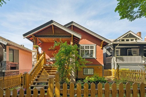 2323 Graveley Street, Vancouver, BC 