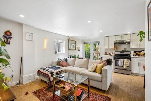 2323 Graveley Street, Vancouver, BC 