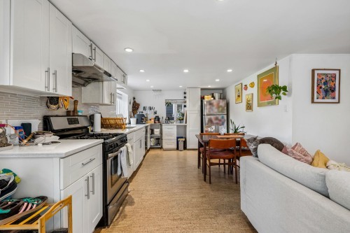 2323 Graveley Street, Vancouver, BC 