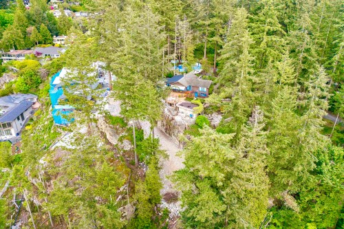 5056 The Byway, West Vancouver, BC 