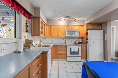 944 Porter Street, Coquitlam, BC 