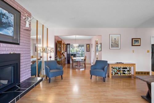 944 Porter Street, Coquitlam, BC 