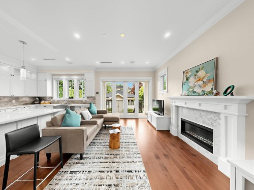 3393 27Th Avenue W, Vancouver, BC 