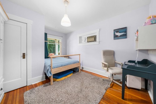 3218 6Th Avenue W, Vancouver, BC 
