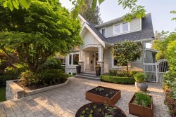4021 34th Avenue W Vancouver, BC V6N 2L6