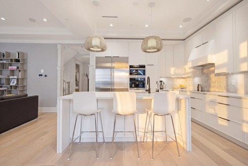 4021 34Th Avenue W, Vancouver, BC 
